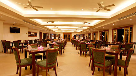 Duangjitt-Resort-Restaurant