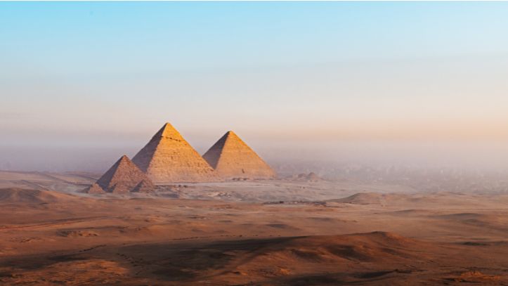 Egypte-pyramides-vue-loin
