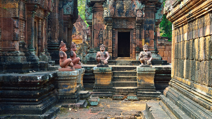 gardiens statues banteay srei temples cambodge
