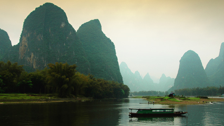 Guilin la riviere Li Yangshuo bateau de peche Chine