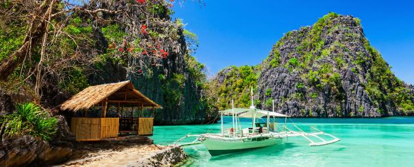 Philippine-eau-pirogue-falaise