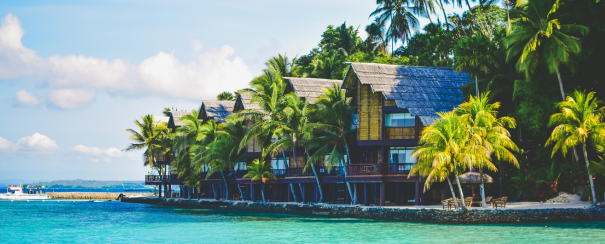 Philippine-maison-eau-bord-mer