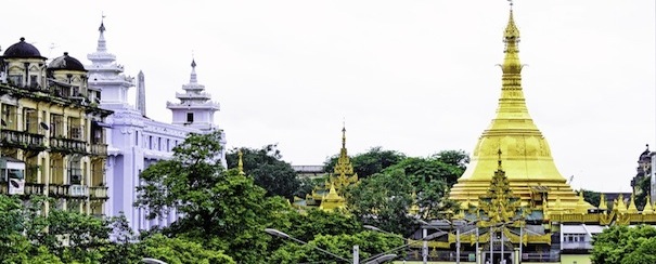 Pagode Rangoon Birmanie