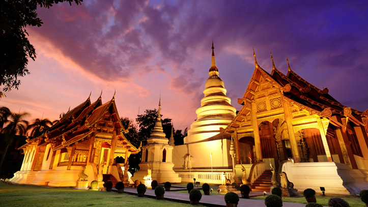 temple phra singh chiang mai