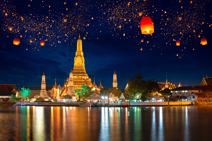 Bangkok Pagode Lanternes Nuit