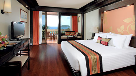 chambre-lit-double-kata-beach-resort-spa-a