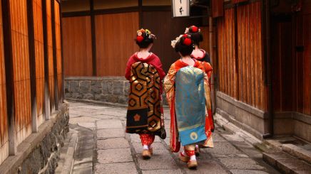 Koyasan-Cimetière-Okunoin.jpg