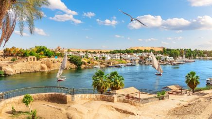 Egypte felouque sur le Nil à Assouan