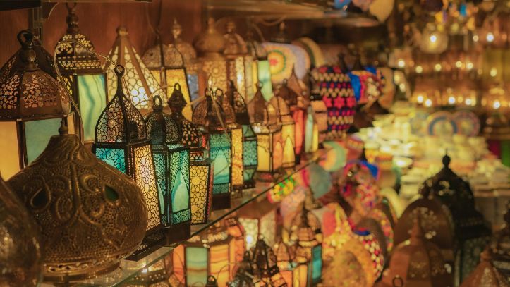 egypte-lanternes-couleurs