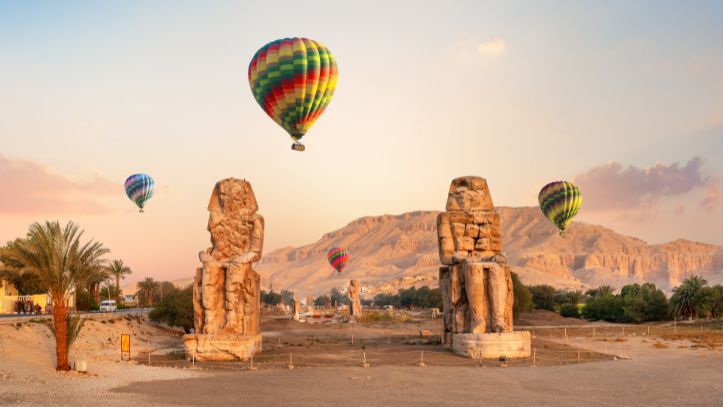 egypte-memnon-colosse-pharaon-amenhotep
