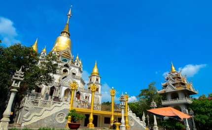  bangkok-de-nuit-temple 