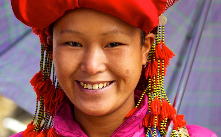 visage-femme-minorite-vietnam