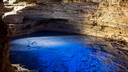 caverne-eau-bleu-chapada-diamantinas